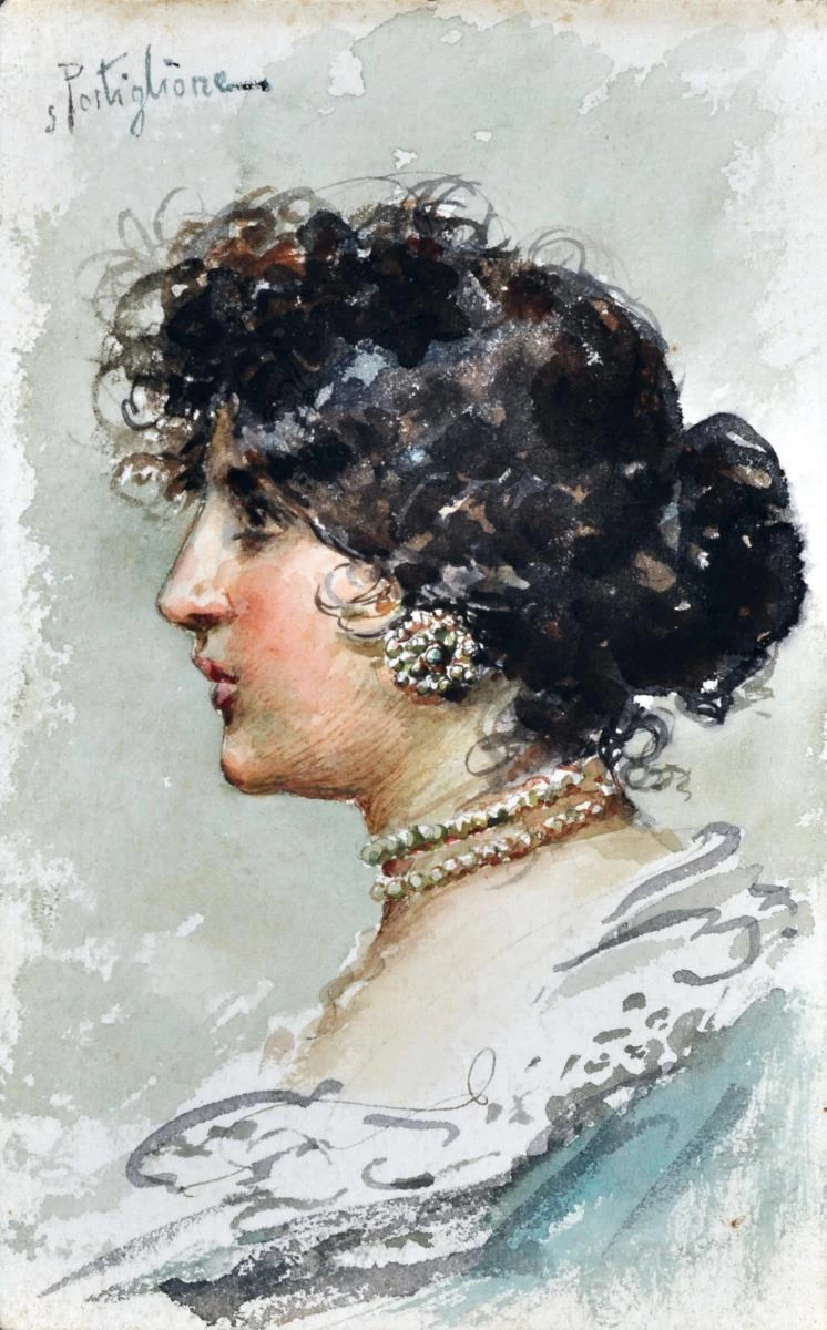 Profilo di signora con collana